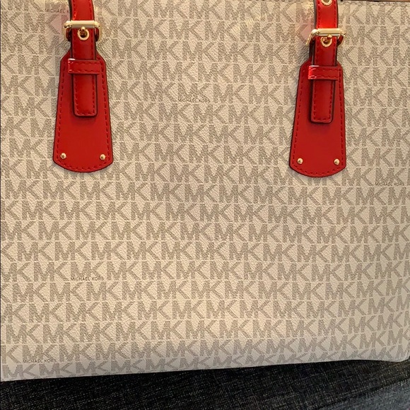 Michael Kors bag - Picture 4 of 4